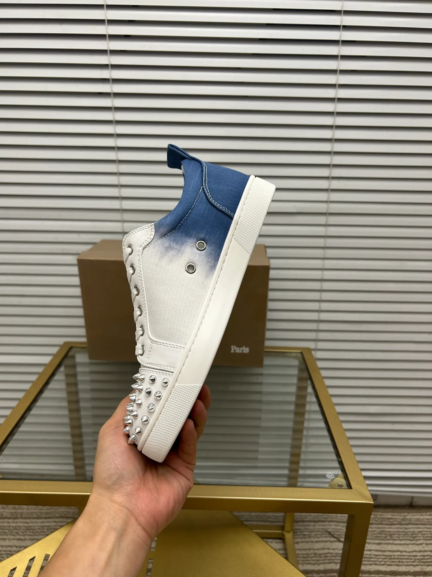 (Customized model) Ex-factory price is 480. christian louboutin (CL red sole shoes) counter series, casual sneakers for couples 📢 📢 📢 Exclusive hot style release 🎈🎈💪 Movable latex feet 👻 Finished outsole line [Proud] 😝Female 35-40# Male 38#-46, global supply😝 [Top version]: Original imported genuine leather upper, top original leather lining, original molded TPU outsole, original 1:1 detail processing, original shoe last,